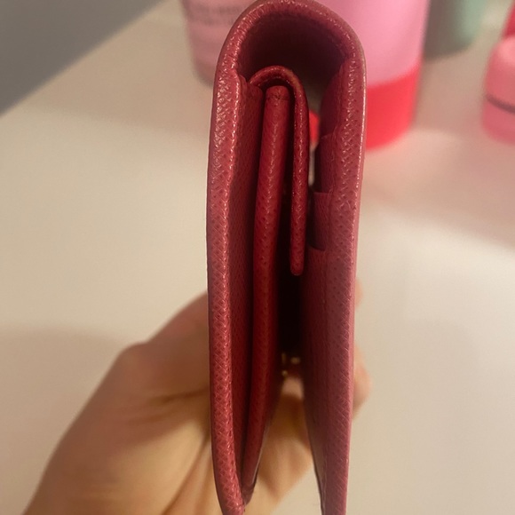 Prada wallet in pink. 100% authentic- no box - Picture 2 of 5